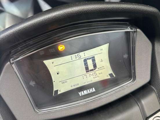 YAMAHA-NMAX CONNECTED 160 SE ABS-2023