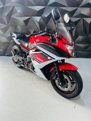 YAMAHA XJ6 F 
