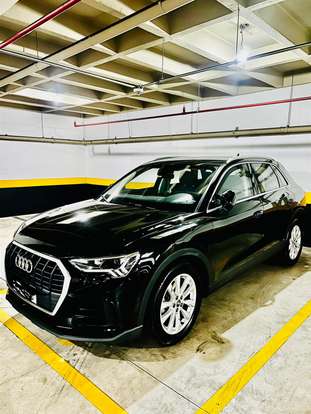 AUDI-Q3-2020