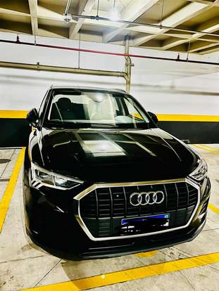 AUDI-Q3-2020