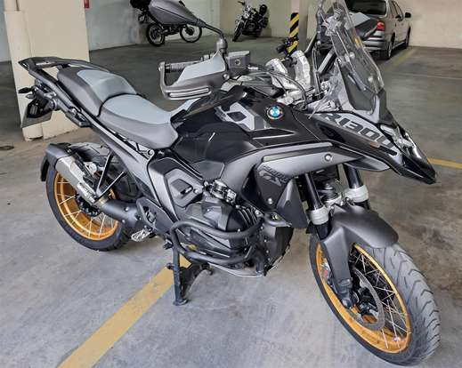 BMW-R 1300 GS TRIPLE BLACK-2024