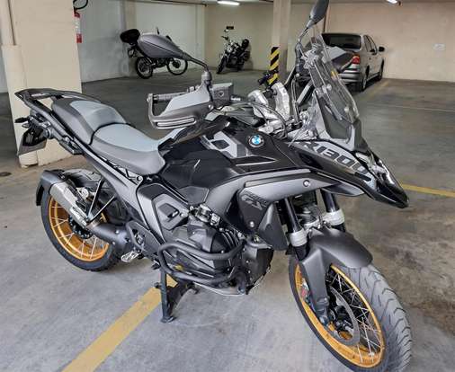 BMW-R 1300 GS TRIPLE BLACK BMW-R 1300 GS TRIPLE BLACK-2024