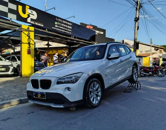 BMW X1 2.0 18I S-DRIVE 4X2 16V GASOLINA 4P AUTOMÁTICO BMW X1 2.0 18I S-DRIVE 4X2 16V GASOLINA 4P AUTOMÁTICO