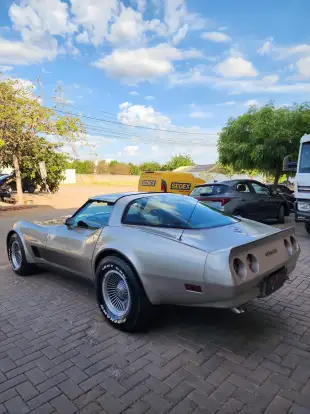 CHEVROLET-CORVETTE-1982