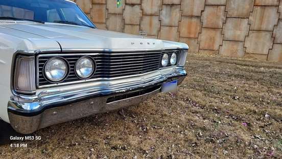 FORD-GALAXIE-1979