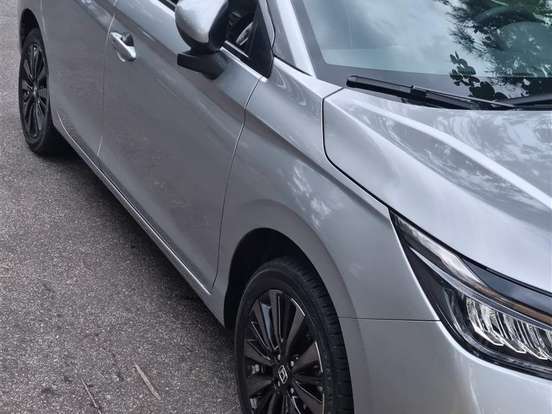 HONDA-CITY-1.5 i-VTEC FLEX HATCH TOURING CVT HONDA-CITY-2025