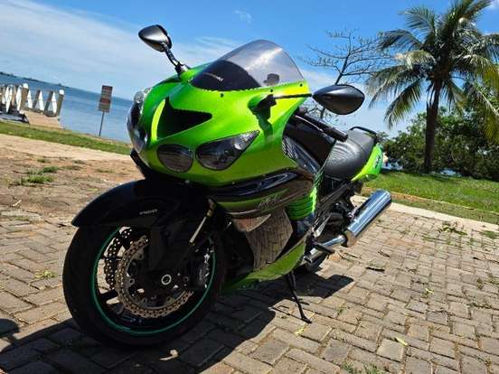 KAWASAKI-NINJA ZX-14 KAWASAKI-NINJA ZX-14-2010
