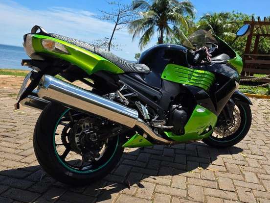 KAWASAKI-NINJA ZX-14 KAWASAKI-NINJA ZX-14-2010