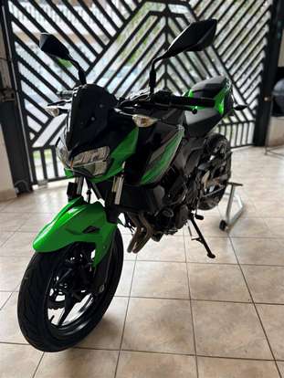 KAWASAKI-Z400-2019