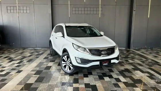 KIA SPORTAGE 2.0 EX 4X2 16V FLEX 4P AUTOMÁTICO KIA SPORTAGE 2.0 EX 4X2 16V FLEX 4P AUTOMÁTICO