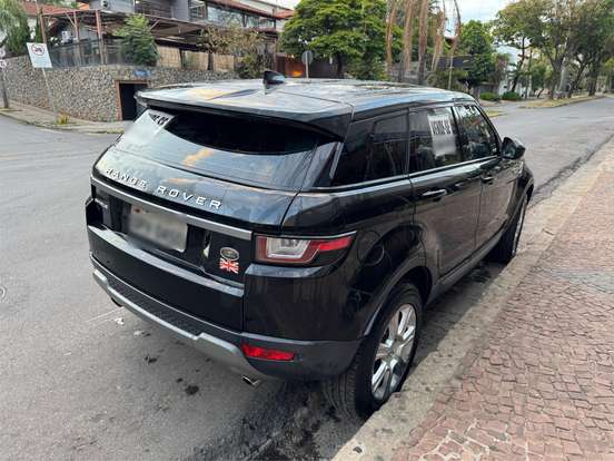 LAND ROVER-RANGE ROVER EVOQUE-2.0 SE 4WD 16V FLEX 4P AUTOMÁTICO LAND ROVER-RANGE ROVER EVOQUE-2018
