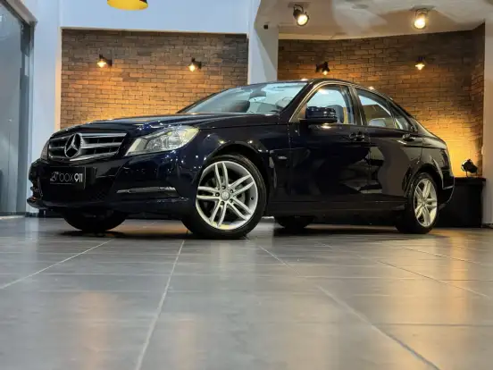MERCEDES-BENZ-C 180-1.8 CGI CLASSIC 16V TURBO GASOLINA 4P AUTOMÁTICO MERCEDES-BENZ-C 180-2011