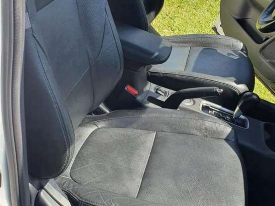 MITSUBISHI-OUTLANDER-2.0 16V GASOLINA 4P AUTOMÁTICO MITSUBISHI-OUTLANDER-2014