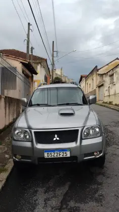 MITSUBISHI PAJERO 2.5 HD 4X4 8V TURBO INTERCOOLER DIESEL 4P MANUAL MITSUBISHI PAJERO 2.5 HD 4X4 8V TURBO INTERCOOLER DIESEL 4P MANUAL