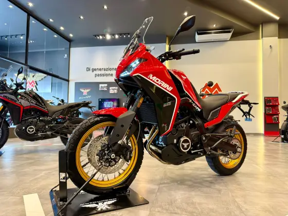 MOTO MORINI X-CAPE 