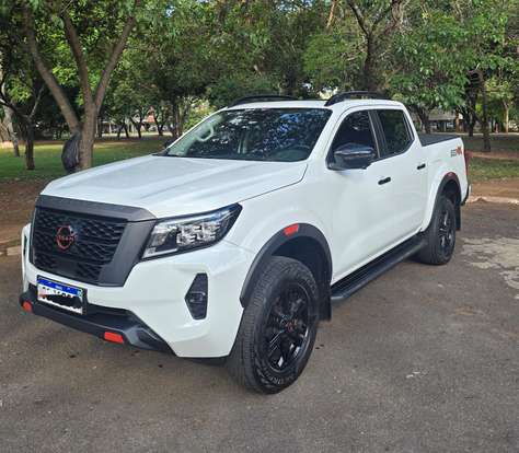 NISSAN-FRONTIER-2023