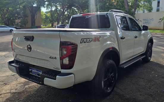NISSAN-FRONTIER-2023