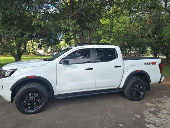NISSAN-FRONTIER-2.3 16V TURBO DIESEL PRO4X CD 4X4 AUTOMÁTICO NISSAN-FRONTIER-2023