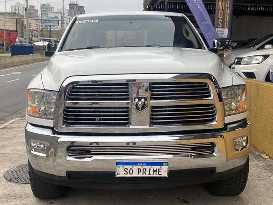 RAM-2500-6.7 LARAMIE 4X4 CD I6 TURBO DIESEL 4P AUTOMÁTICO RAM-2500-2012
