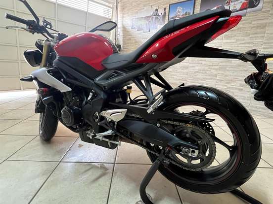 TRIUMPH-STREET TRIPLE 675 ABS TRIUMPH-STREET TRIPLE 675 ABS-2017