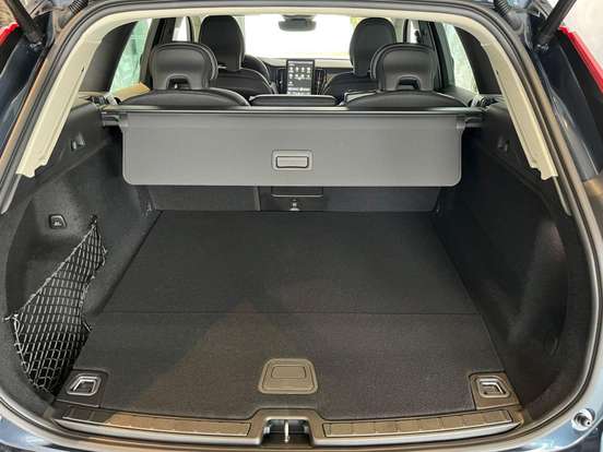 VOLVO-XC60-2.0 T8 PHEV PLUS AWD GEARTRONIC VOLVO-XC60-2025