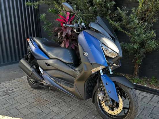 YAMAHA-XMAX ABS-2021