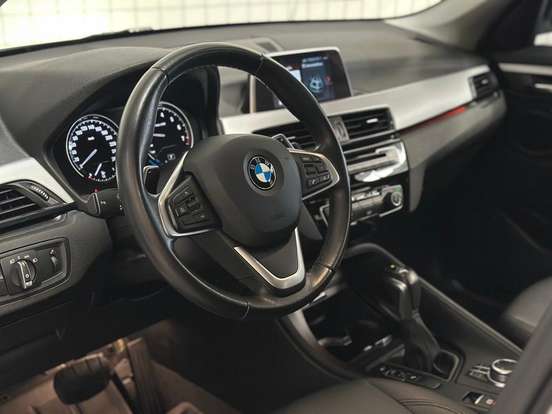 BMW-X1-2.0 16V TURBO ACTIVEFLEX SDRIVE20I 4P AUTOMÁTICO BMW-X1-2018