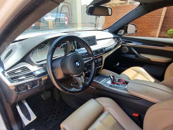BMW-X6-4.4 M 4X4 COUPÉ V8 32V BI-TURBO GASOLINA 4P AUTOMÁTICO BMW-X6-2017