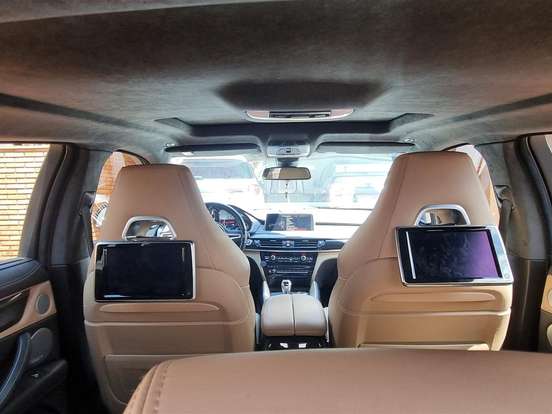 BMW-X6-4.4 M 4X4 COUPÉ V8 32V BI-TURBO GASOLINA 4P AUTOMÁTICO BMW-X6-2017