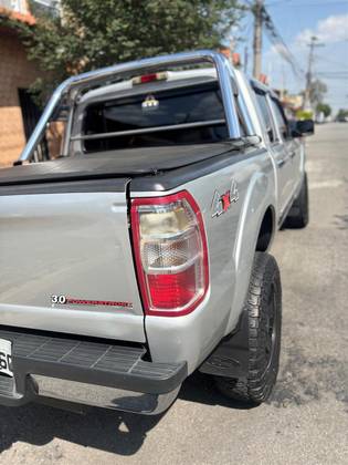 FORD RANGER 3.0 LIMITED 4X4 CD 16V TURBO ELETRONIC DIESEL 4P MANUAL