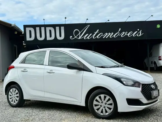HYUNDAI HB20 1.0 COMFORT PLUS 12V FLEX 4P MANUAL