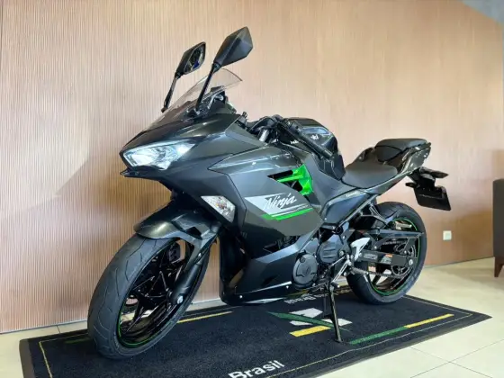 KAWASAKI NINJA 400 