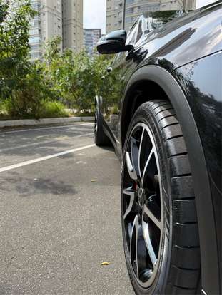 MERCEDES-BENZ-GLC 43 AMG-2018