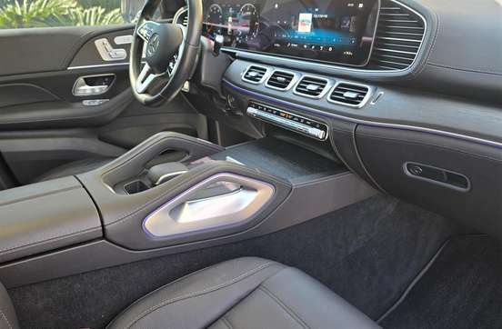 MERCEDES-BENZ-GLE 400d-2023