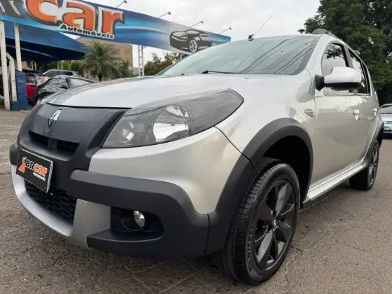 RENAULT SANDERO 1.6 STEPWAY 8V FLEX 4P MANUAL RENAULT SANDERO 1.6 STEPWAY 8V FLEX 4P MANUAL
