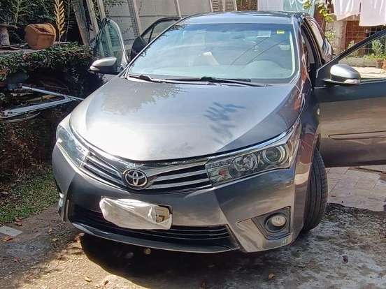 TOYOTA-COROLLA-2.0 ALTIS 16V FLEX 4P AUTOMÁTICO TOYOTA-COROLLA-2015