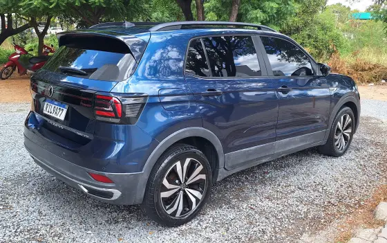 VOLKSWAGEN T-CROSS 1.0 200 TSI TOTAL FLEX COMFORTLINE AUTOMÁTICO