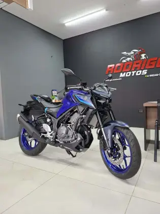 YAMAHA MT-03 ABS YAMAHA MT-03 ABS