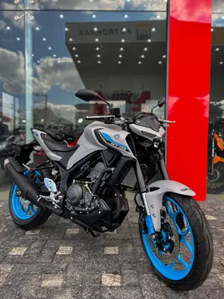 YAMAHA MT-03 CONNECTED ABS 