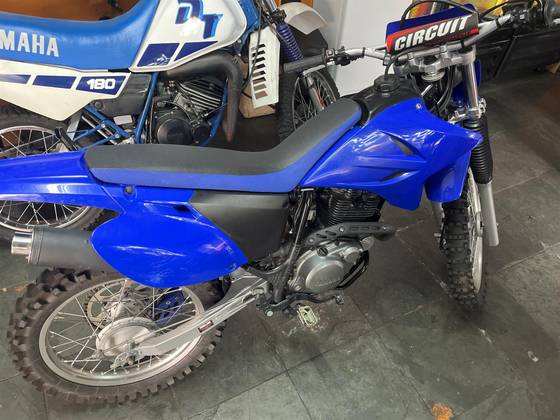 YAMAHA TT-R 230 