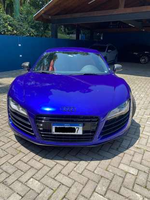 AUDI-R8-2008