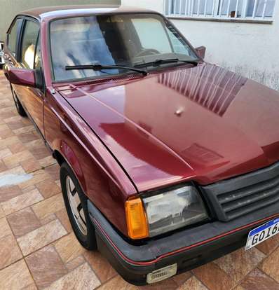 CHEVROLET-MONZA-1987