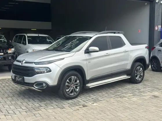 FIAT TORO 2.0 16V TURBO DIESEL FREEDOM 4WD AT9