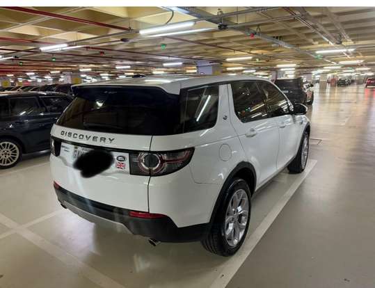 LAND ROVER-DISCOVERY SPORT-2015