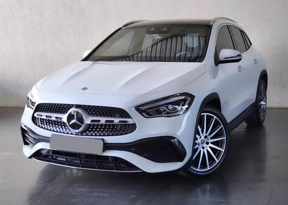 Mercedes-Benz GLA 200 1.3 GCI Gasolina AMG Line 7G-DCT