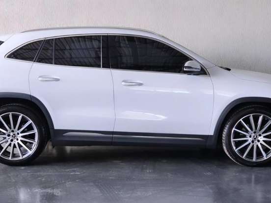 MERCEDES-BENZ-GLA 200-1.3 GCI GASOLINA AMG LINE 7G-DCT MERCEDES-BENZ-GLA 200-2021