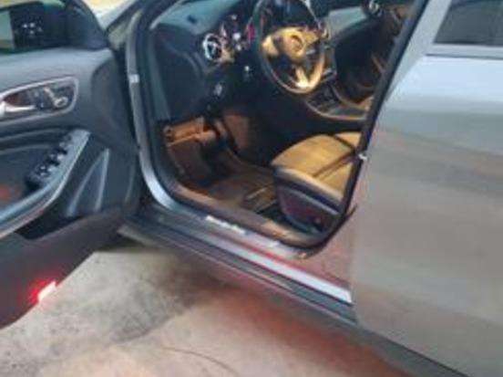 MERCEDES-BENZ-GLA 200-2018