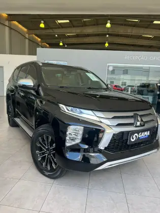 MITSUBISHI PAJERO SPORT 2.4 16V MIVEC TURBO DIESEL HPE-S AWD AUTOMÁTICO MITSUBISHI PAJERO SPORT 2.4 16V MIVEC TURBO DIESEL HPE-S AWD AUTOMÁTICO