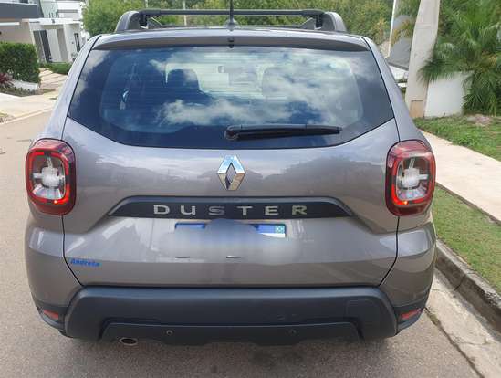 RENAULT-DUSTER-2021