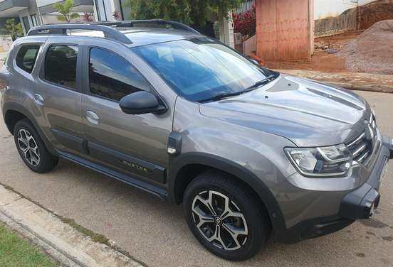 RENAULT-DUSTER-2021